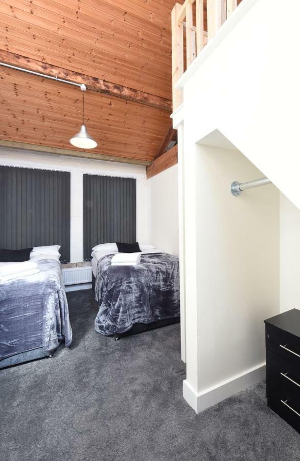 Ferienwohnung Stunning Penthouse Slps 20 Manchester Exterior foto