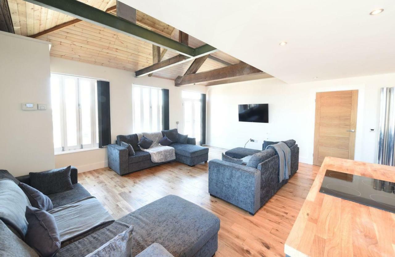 Ferienwohnung Stunning Penthouse Slps 20 Manchester Exterior foto